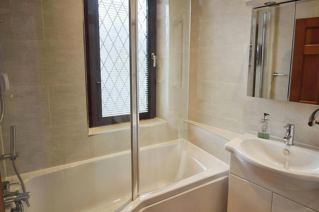 Downstairs Bathroom