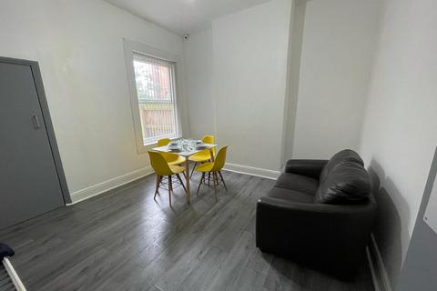 65 Clarence Road, Handsworth, Birmingham, B21 0ED