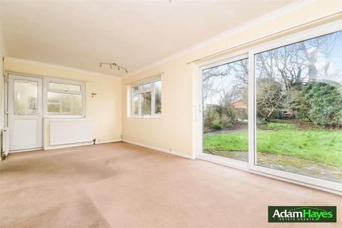 4 bedroom detached house for sale, Bramber Road, London N12