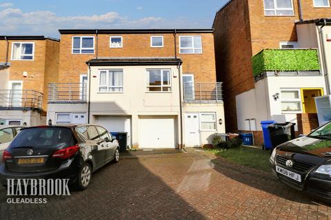 3 bedroom semi-detached house for sale, Kenninghall View, Sheffield