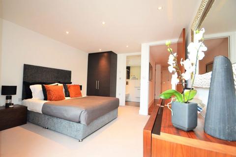 3 bedroom flat to rent, STUNNING HIGH SPEC 3 BED PROPERTY IN MILL HILL