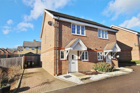 2 bedroom semi-detached house for sale, Jersey Close, Knaphill GU21