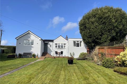 3 bedroom detached house for sale, East Street, Hambledon, Waterlooville, Hampshire, PO7