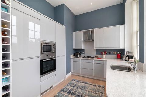 6 Wharfedale Drive, Otley, LS21 2FE