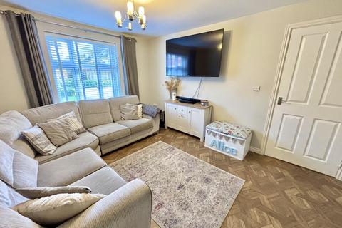 4 bedroom detached house for sale, Llys Ynysgeinon, Godrergraig, Swansea.