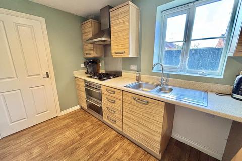 3 Llys Ynysgeinon, Godrergraig, Swansea, SA9 2BJ