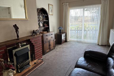 2 bedroom detached bungalow for sale, Onllwyn Road, Coelbren, Neath.