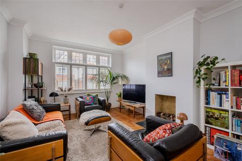 4 bedroom terraced house for sale, Broxholm Road, London SE27