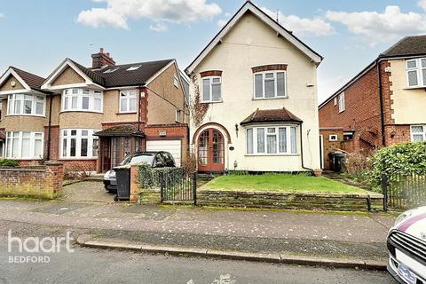 5 bedroom detached house for sale, Barnard Avenue, Kempston