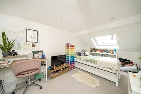 43 Enfield Road, Brentford, TW8 9NY