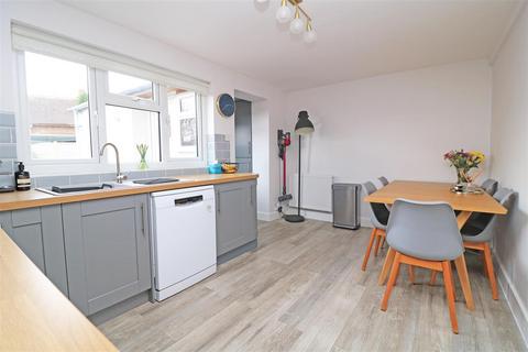 3 bedroom terraced house for sale, Old Forge Road, Boreham