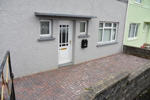 3 bedroom semi-detached house to rent, 4 Bro Gwen, Pencader