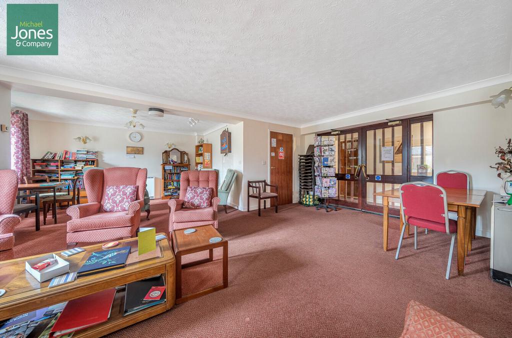 Communal Lounge