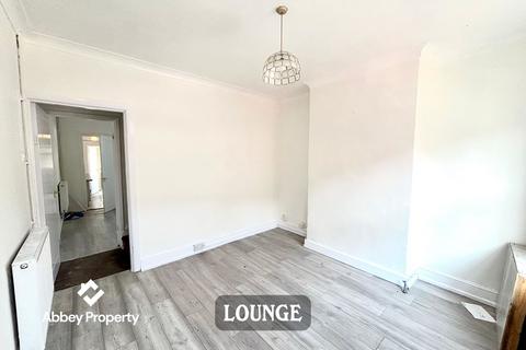 2 bedroom terraced house to rent, Cambridge Street, Luton, LU1