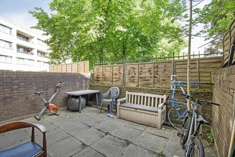 3 bedroom apartment to rent, Malden Crescent Camden NW1