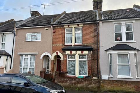 3 bedroom terraced house for sale, 19 Holcombe Road, Rochester, Kent