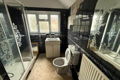 3 bedroom terraced house for sale, 19 Holcombe Road, Rochester, Kent