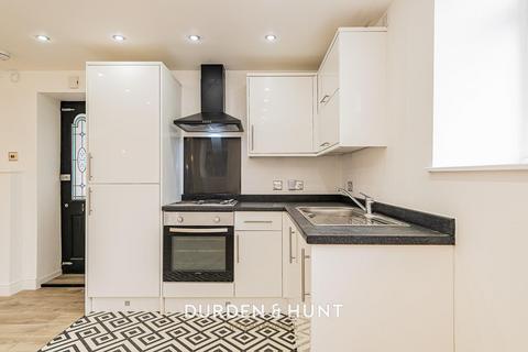 undefined, High Road, Woodford Green, IG8