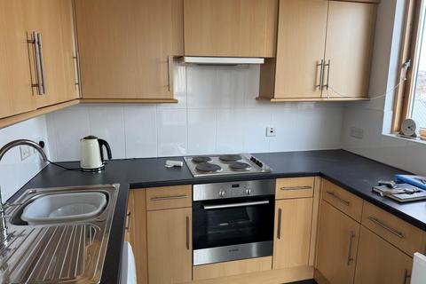 2 bedroom flat for sale, Flat 10, 32 Oak Vale, Oakfield, Ryde, Isle Of Wight