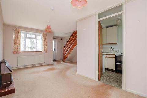 2 bedroom end of terrace house for sale, Perth Way, Horsham