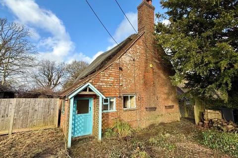 2 bedroom semi-detached house for sale, 2 Perrymans Cross, Hastings Road, Northiam, Rye, East Sussex