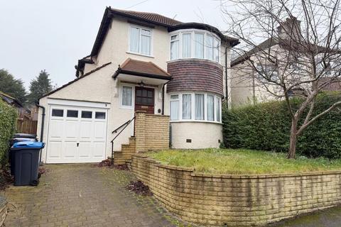 3 bedroom detached house for sale, 7 The Vale, Coulsdon, Surrey