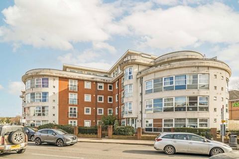 2 bedroom flat for sale, London Road, Kingston Upon Thames KT2