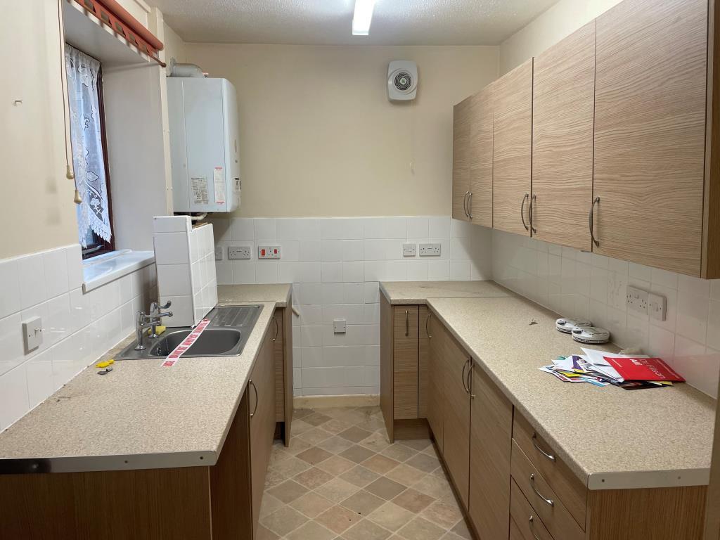 Kitchen with sink and units