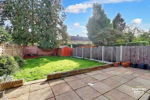 21 Weston Road, Lichfield, WS13 7NT