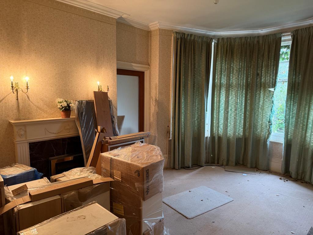 Ground Floor Flat Living room