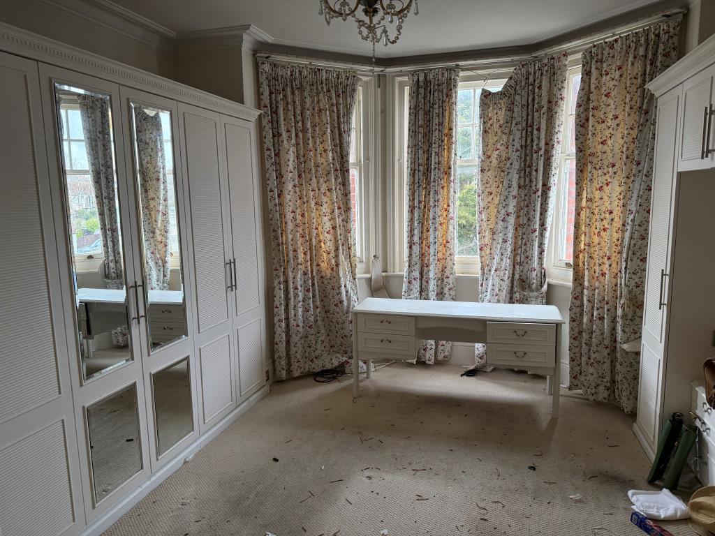 First Floor Flat Main Bedroom