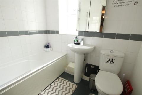 2 bedroom semi-detached house for sale, HILLRISE COTTAGE, KINGSTON ROAD, LEATHERHEAD, KT22