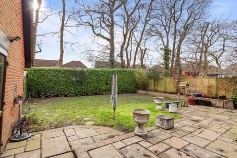 4 bedroom detached house for sale, Mallard Drive, Ridgewood, Uckfield, East Sussex, TN22