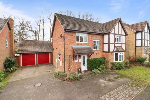 4 bedroom detached house for sale, Mallard Drive, Ridgewood, Uckfield, East Sussex, TN22