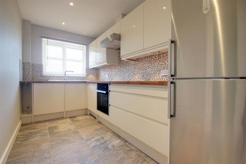 undefined, Water Lane, Kings Langley