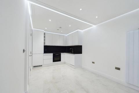 1 bedroom flat for sale, Cranston Court, Shepherd's Bush, London, W12