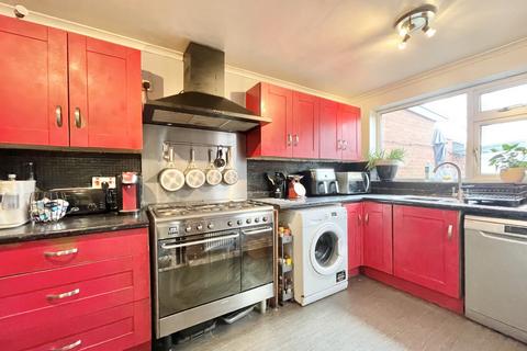 3 bedroom terraced house for sale, Saville Road, St Thomas, EX4