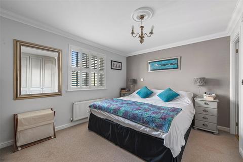 10 Sheldrick Link, Springfield, Chelmsford, CM2 6GJ