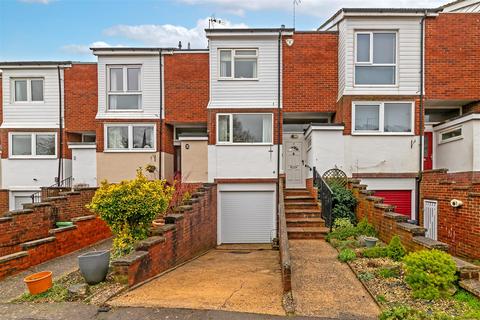 3 bedroom terraced house for sale, Granary Close, Wheathampstead