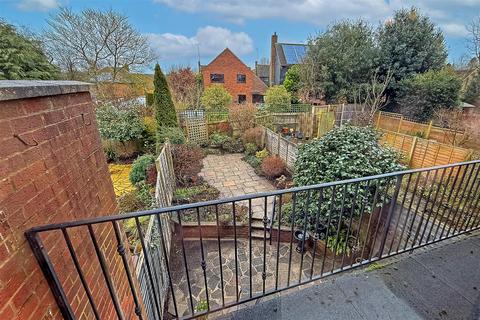 3 bedroom terraced house for sale, Granary Close, Wheathampstead