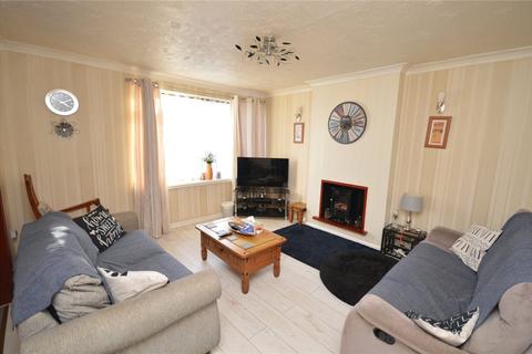 4 bedroom semi-detached house for sale, Manor Farm Drive, Leeds, West Yorkshire