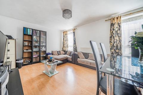 3 bedroom apartment for sale, St. Norbert Road, London