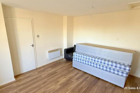 undefined, Flamstead End Road, Cheshunt