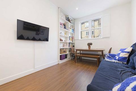 2 bedroom flat for sale, Mount Pleasant Crescent, London N4