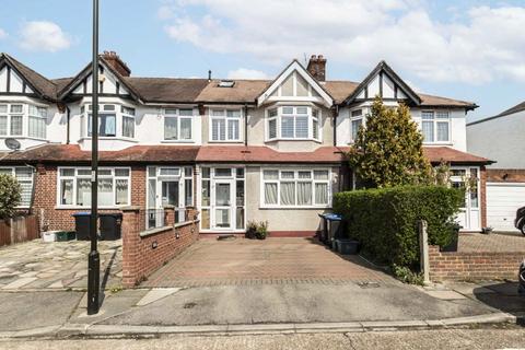 4 bedroom house to rent, Martin Grove, Morden SM4