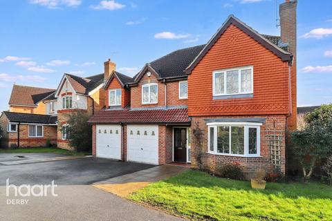 5 bedroom detached house for sale, Wheathill Grove, Heatherton Village