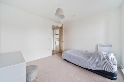 2 bedroom flat for sale, Graven Hill,  Bicester,  Oxfordshire,  OX25