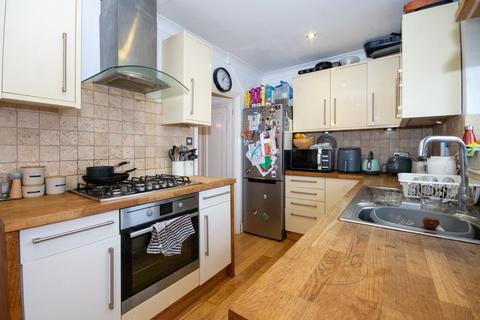 3 bedroom semi-detached house for sale, Parkfield Crescent, Ruislip HA4