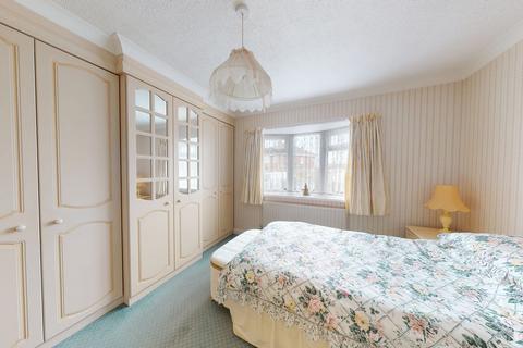 37 Derwent Road, Harrogate, HG1 4SG
