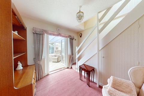 37 Derwent Road, Harrogate, HG1 4SG